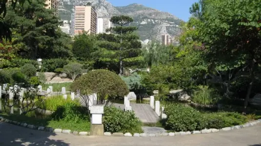 Monaco 050 [640x480].webp