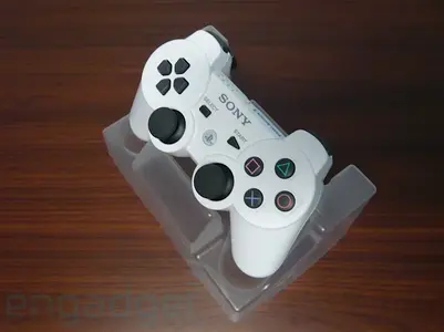 dualshock-3-unboxing-05.webp