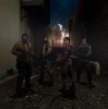 l4d-alleygroup1.jpg